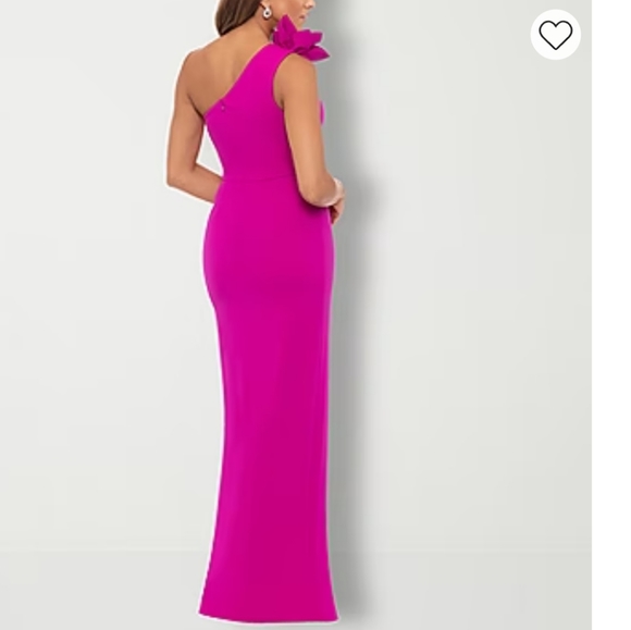 DJ Jaz Floral Applique Sleeveless Gown - Picture 3 of 6